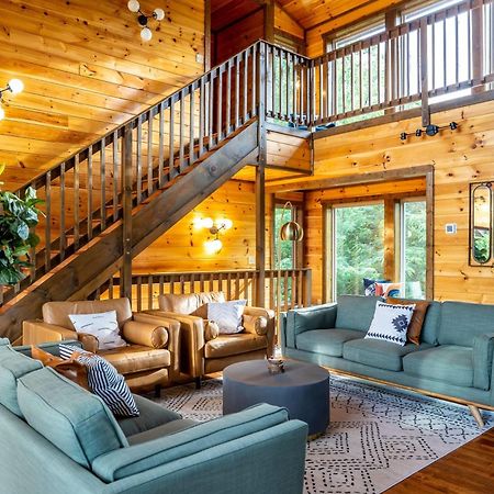 The Solstice - Amenities Galore Mountain Retreat Gatlinburg Exterior foto