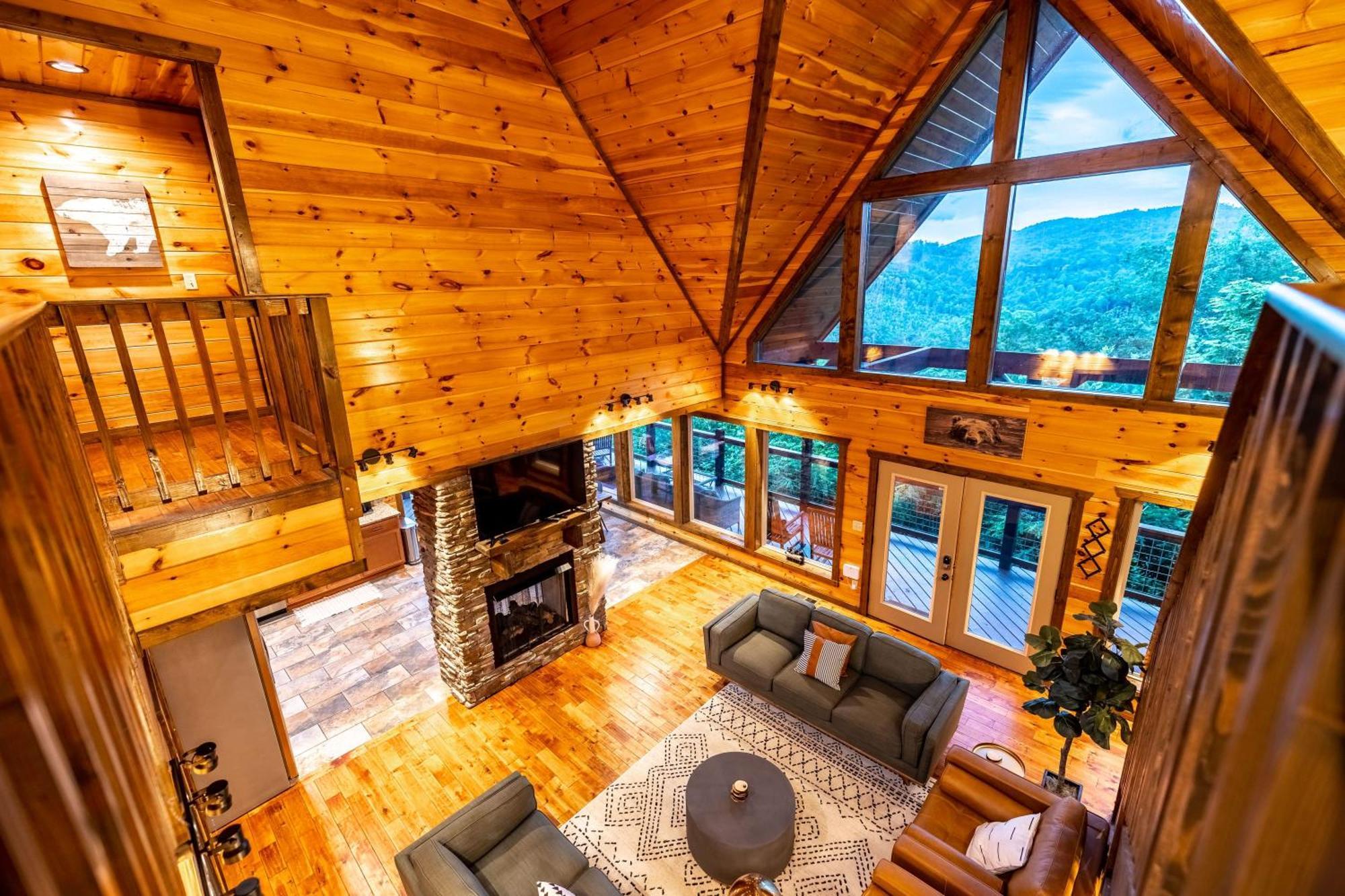 The Solstice - Amenities Galore Mountain Retreat Gatlinburg Exterior foto