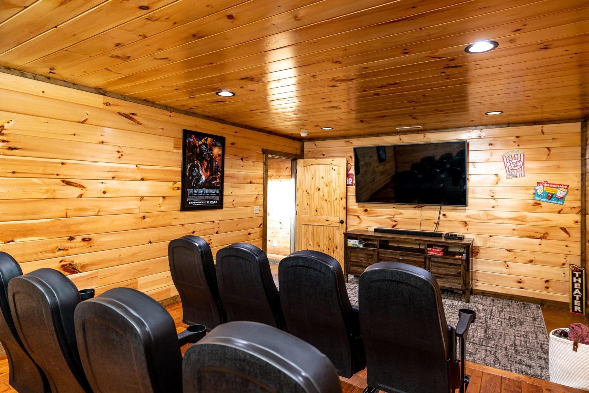 The Solstice - Amenities Galore Mountain Retreat Gatlinburg Exterior foto
